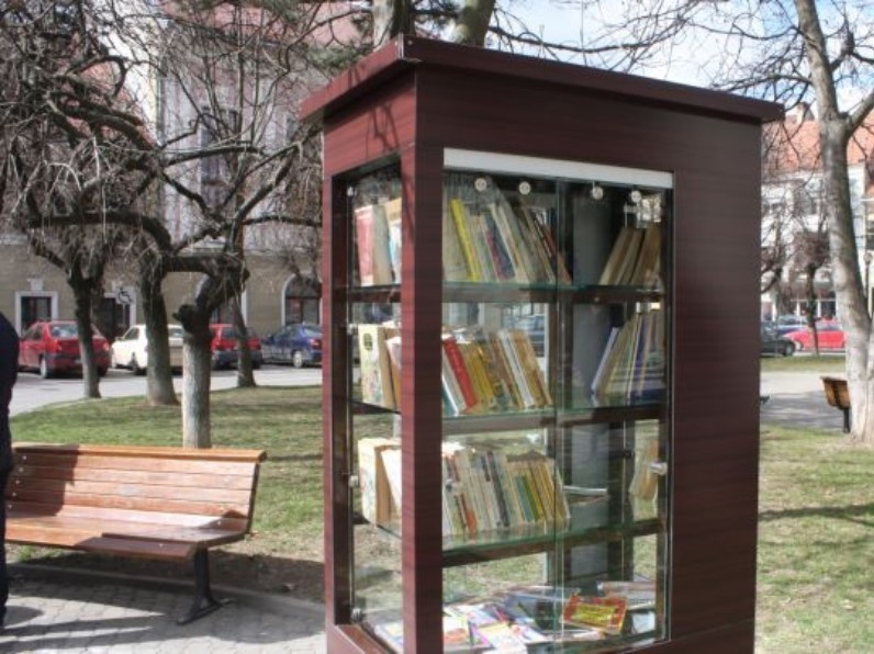 Think reform Preconception Sprijina - Educatie | Biblioteca Stradala, Moinești, Județul Bacău